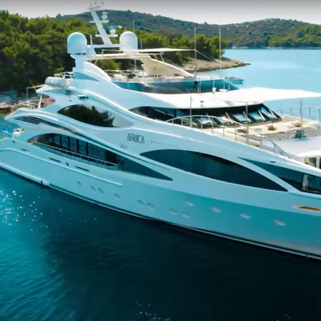 Benetti jahta
