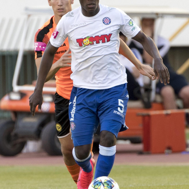 Hamza Barry