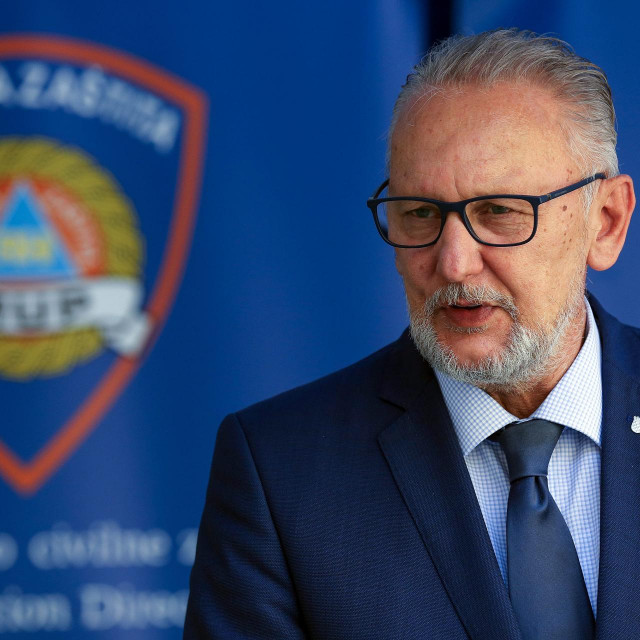 Davor Božinović