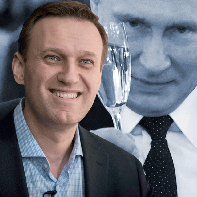 Aleksej Navaljni; iza njega Vladimir Putin