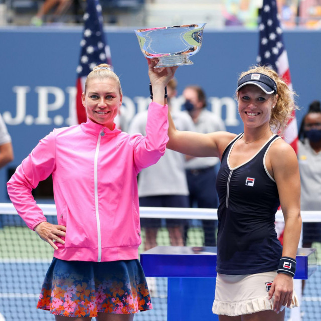 Vera Zvonareva i Laura Siegemund