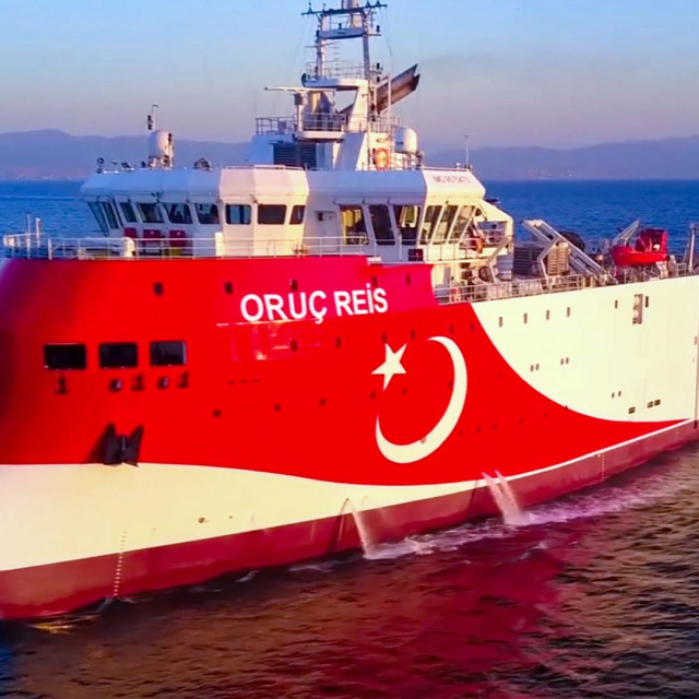 Turski istraživački brod