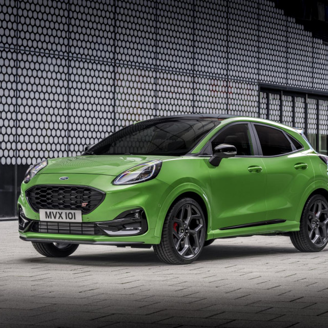 The all-new Ford Puma ST introduces acclaimed Ford Performance driving dynamics to the compact SUV segment for the very first time in Europe.