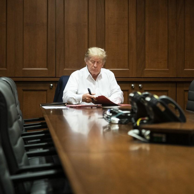 Donald Trump u predsjedničkom apartmanu u bolnici Walter Reed