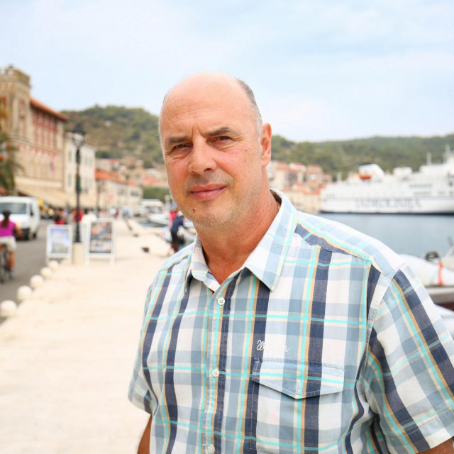 Ivo Radica: Izdržavanje ovakvih nedaća je u našoj psihi, a možda nas samo Bog dragi čuva!
