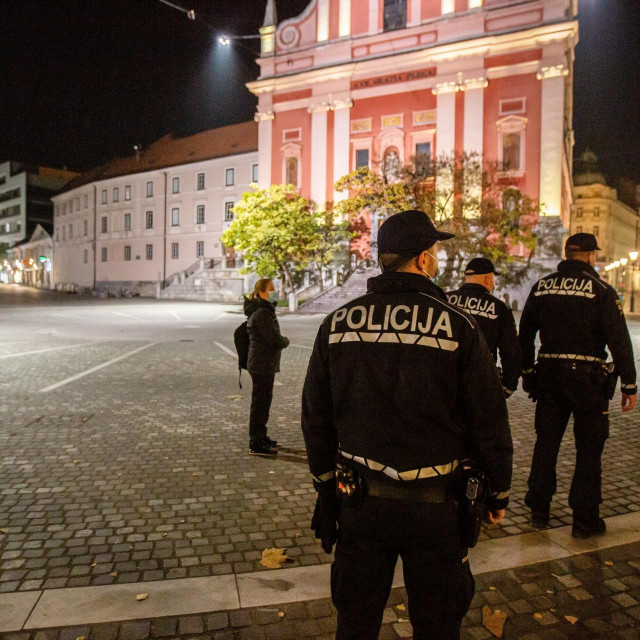 Policijski sat u Sloveniji / Ilustracija