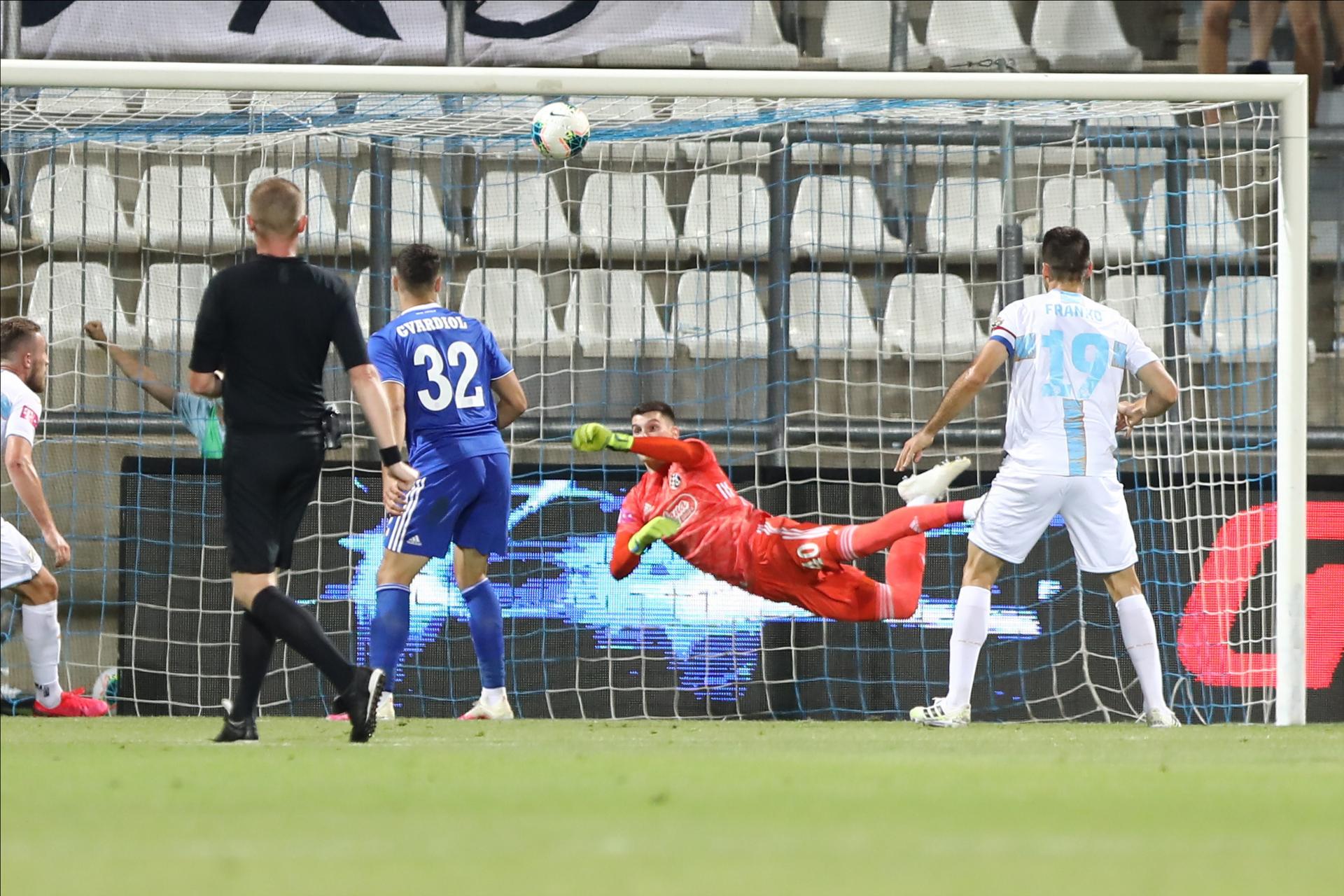 Dinamo i četvrti put u sezoni pobijedio Rijeku
