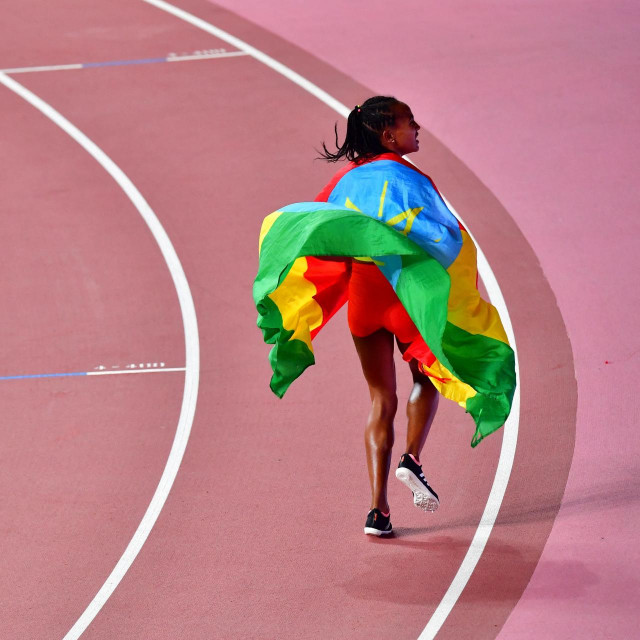 Gudaf Tsegay je 2019. na Svjetskom prvenstvu u Dohi, u jednoj od najjačih utrka u povijesti na 1500 m, završila na trećem mjestu