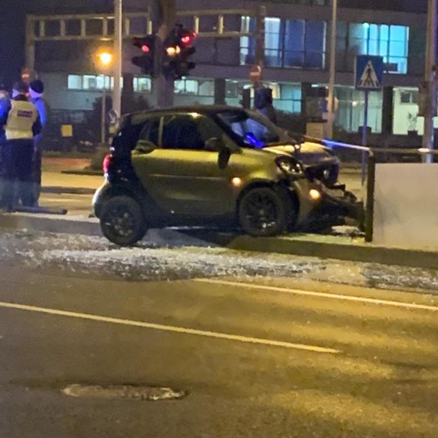 Prizor nesreće na Vukovarskoj ulici u Zagrebu