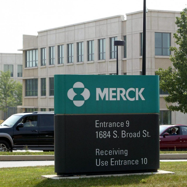 (FILES)This July 8, 2002 photo shows a view of several buildings at pharmaceutical giant Merck and Company in Lansdale, Pennsylvania. - US President Joe Biden plans to announce an arrangement for pharma giant Merck to produce Johnson &amp; Johnson&amp;#39;s single-dose Covid-19 vaccine to boost supply, a senior Biden administration told AFP on March 2, 2021. The official confirmed a Washington Post report on the unusual agreement, which is designed to significantly boost vaccine supply as the Biden administration seeks to tame a coronavirus outbreak that has claimed more than 500,000 American lives. (Photo by TOM MIHALEK/AFP)