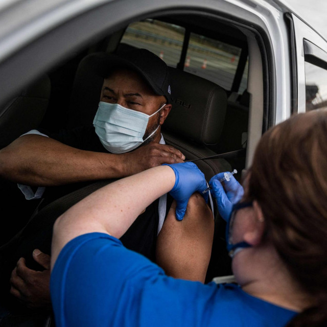 Cijepljenje u saveznoj državoj Virginiji odvija se i na trkalištu automobila Martinsville