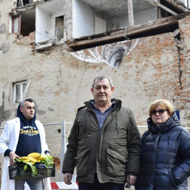 Sanja i Mirko Šarić, bivsi stanari u potresu stradale zgrade na križanju Đorđićeve i Petrinjske