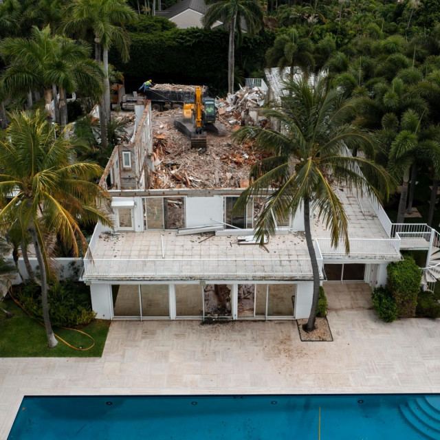 Srušena Epsteinova kuća