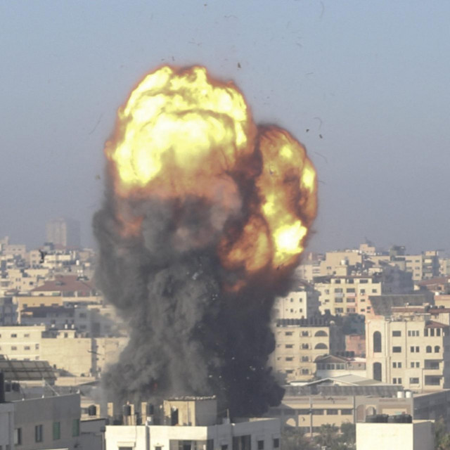 Zračni napadi na Gazu