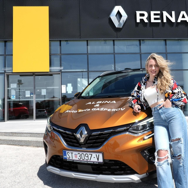 Albina i Renault Captur