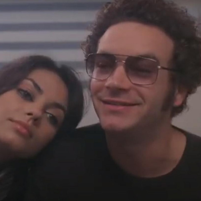 Mila Kunis i Danny Masterson u seriji 'Lude sedamdesete'