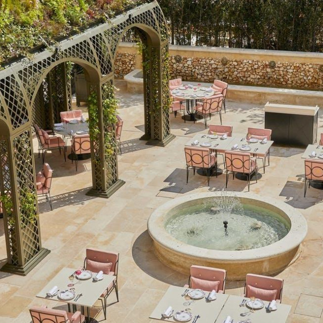 Airelles Château de Versailles hotel