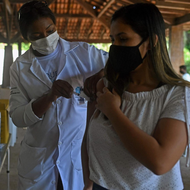 Cijepljenje na otoku Paqueta u Rio de Janeiru
