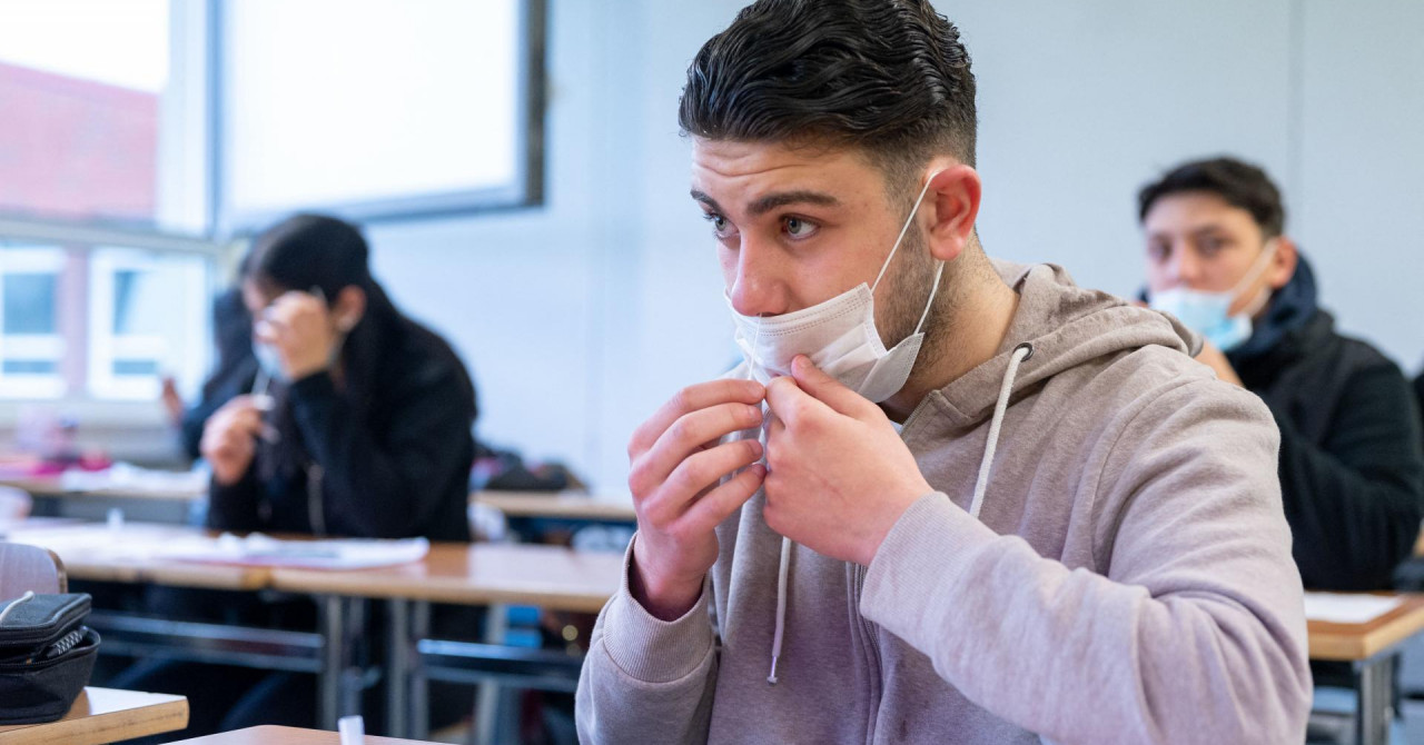 Jutarnji list - Uz recept s Tik Toka učenici masovno fejkaju brze testove na covid: 'Trebate samo sok ili kečap' - Vimarsana News