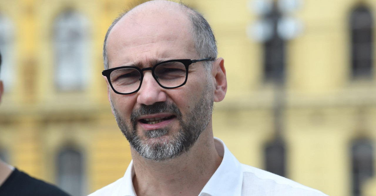 Jutarnji list - 'Na poslu me zatekao Passat, vratio sam ga i sad imam Octaviju. Milanović ne štiti bespravnu gradnju u Vruji!' - Vimarsana News