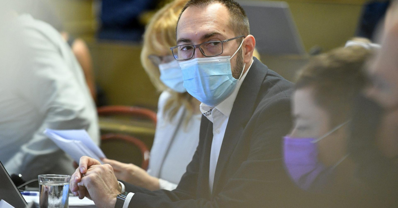 Jutarnji list - Skupština odbila prijedlog HDZ-a o imenovanjima u Holdingu, Filipović prigovarao Tomaševiću - Vimarsana News