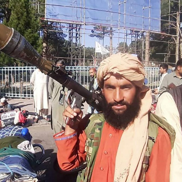 Talibanski borac