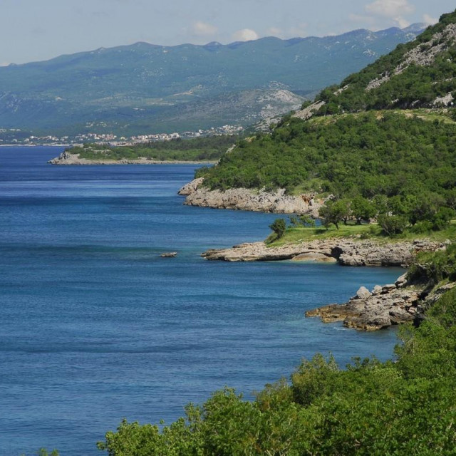 Jadranska obala između Klenovice i Senja, arhivska fotografija