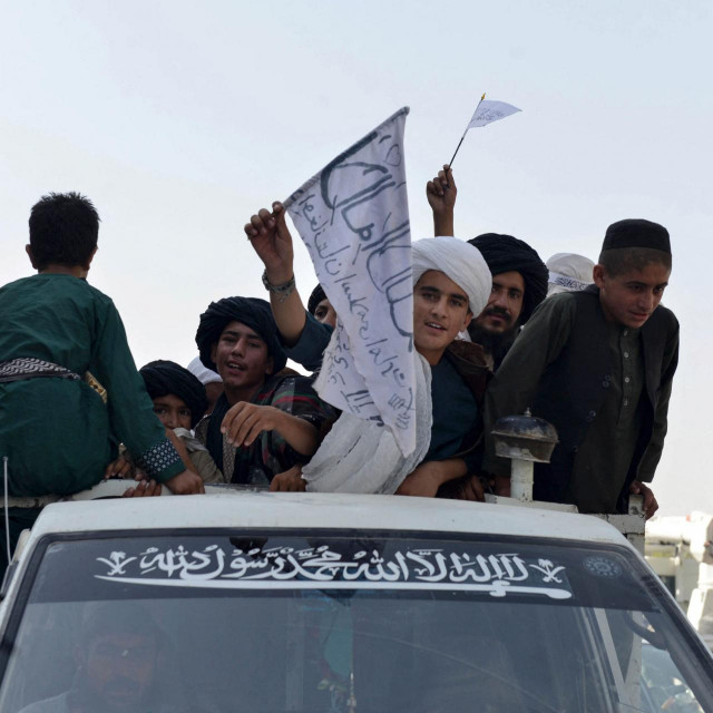 Slavlje na ulicama Kandahara
