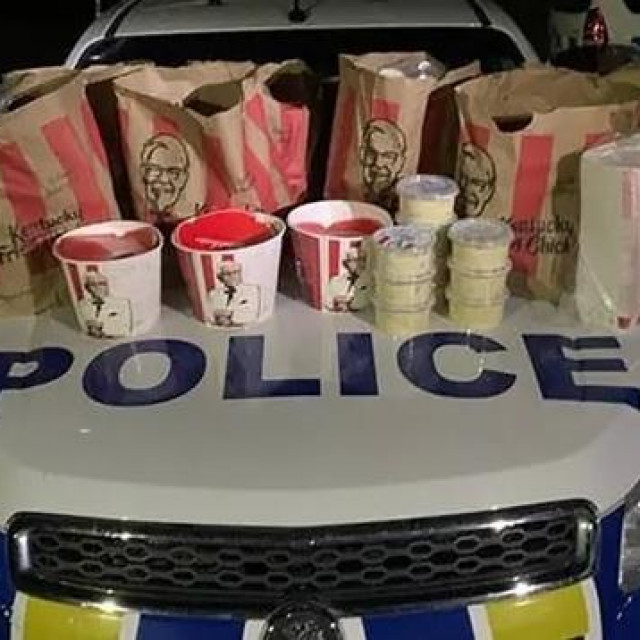 Narudžba iz KFC-a koju je zaplijenila policija