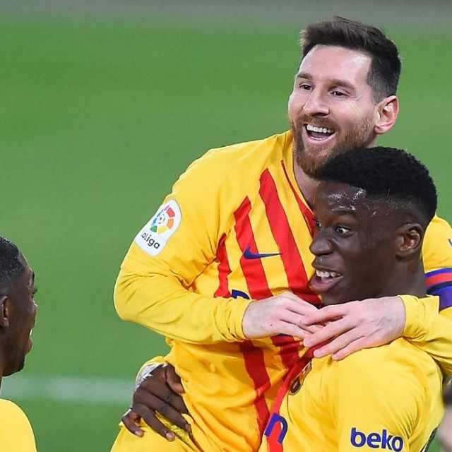 Ousmane Dembele, Ilaix Moriba i Lionel Messi