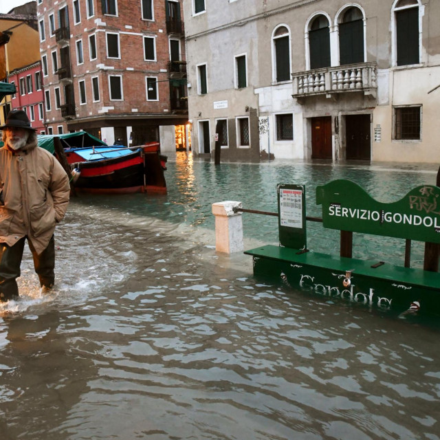 &lt;p&gt;Poplava u Veneciji&lt;/p&gt;
