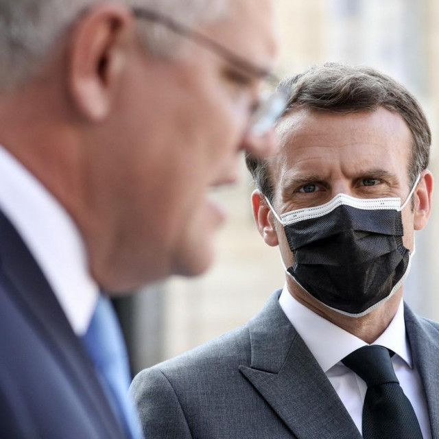 &lt;p&gt;Emmanuel Macron i Scott Morrison&lt;/p&gt;
