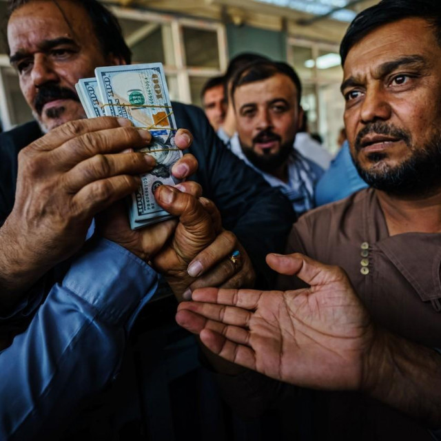 &lt;p&gt;Ekonomska situacija i nacionalni interesi u zemlji zahtijevaju da svi Afganistanci koriste afganistansku valutu u svakoj trgovini.&lt;/p&gt;
