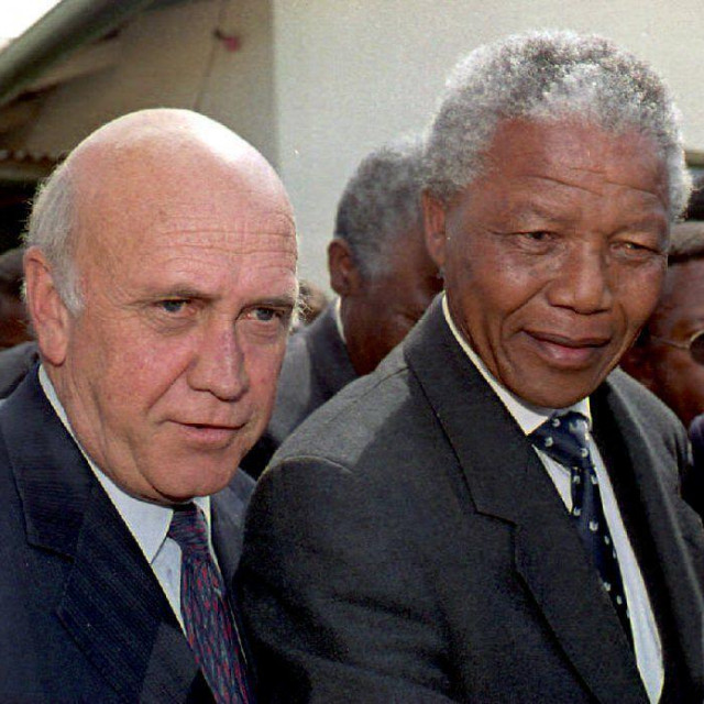 Nelson Mandela i Frederik W. De Klerk
