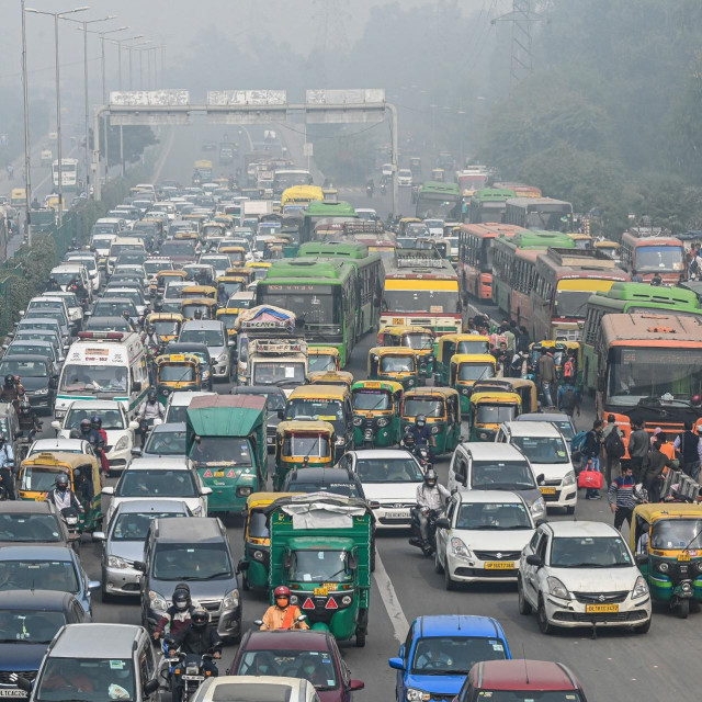 &lt;p&gt;Smog u New Delhiju&lt;/p&gt;
