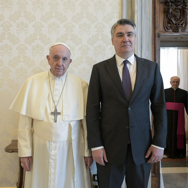 &lt;p&gt;Zoran Milanović i Papa Franjo&lt;/p&gt;
