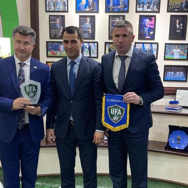 &lt;p&gt;Veleposlanik RH Refik Šabanović, Ravsan Imatov potpredsjednik Nogometnog saveza Uzbekistana i Ivica Pirić&lt;/p&gt;
