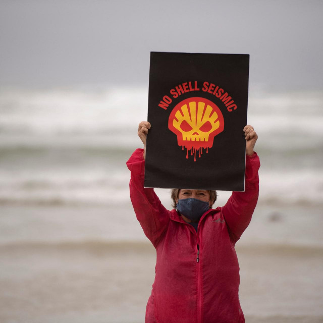 &lt;p&gt;Prosvjednica protiv Shella, ilustracija&lt;/p&gt;
