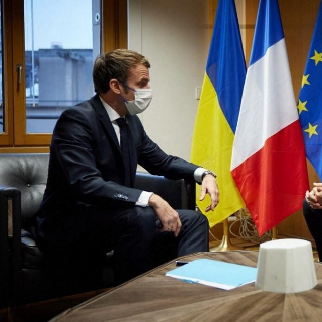 &lt;p&gt;Emmanuel Macron i Volodimir Zelenskij&lt;/p&gt;
