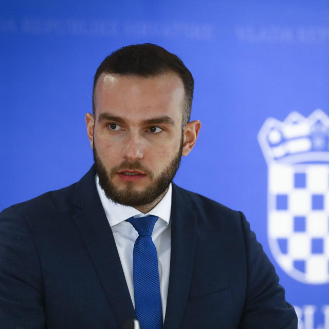 &lt;p&gt;Ministar rada Josip Aladrović&lt;/p&gt;
