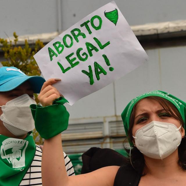 &lt;p&gt;Legalan pobačaj sad, traže prosvjednice u El Salvadoru&lt;/p&gt;
