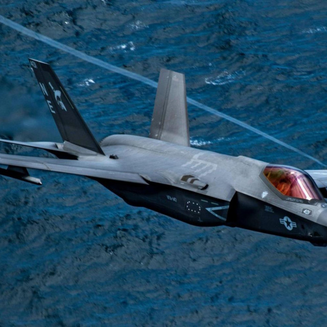 &lt;p&gt;F-35C Lightning II u letu&lt;/p&gt;
