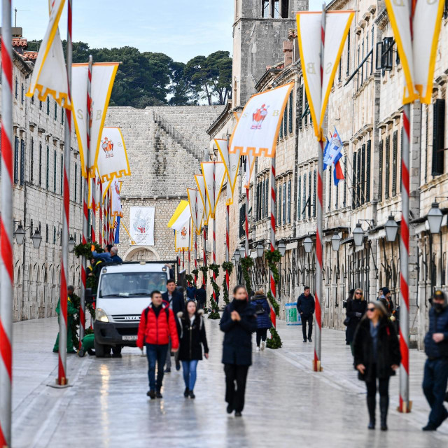 Dubrovnik i Trogir imaju akcijske planove smanjenja onečišćenja plastikom
