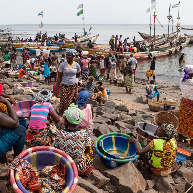 Ribarska luka Tombo, Sijera Leone
