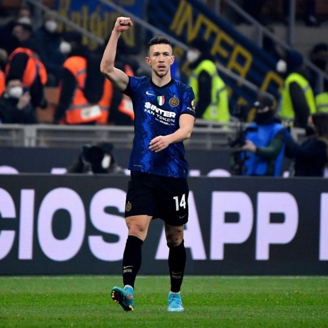 &lt;p&gt;Perišić je postigao gol za Inter protiv Milana&lt;/p&gt;
