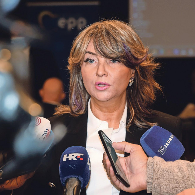 &lt;p&gt;Hrvatska eurozastupnica Sunčana Glavak imenovana je krajem godine izvjestiteljicom Europskog parlamenta (EP) za izvještaj o smanjenju emisija u zrakoplovstvu&lt;/p&gt;
