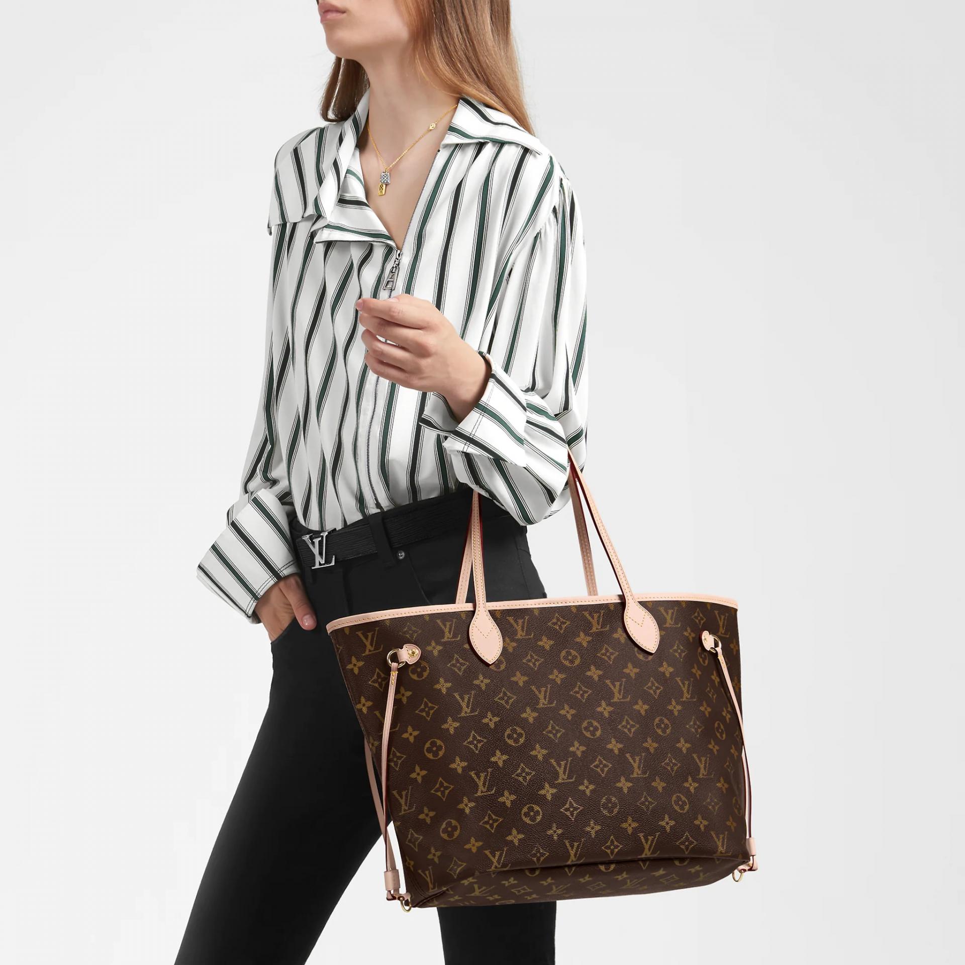 Zbog pada funte Louis Vuitton torbice su sada najjeftinije u