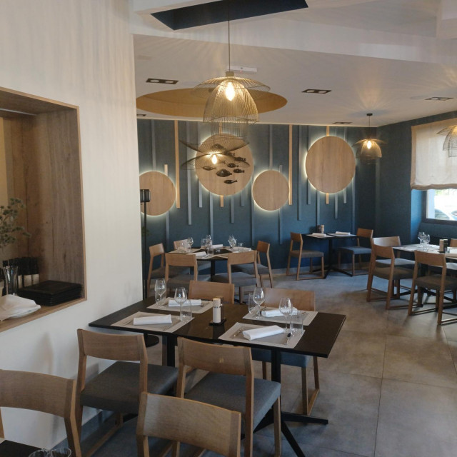 <p>Restoran Zlinje</p>