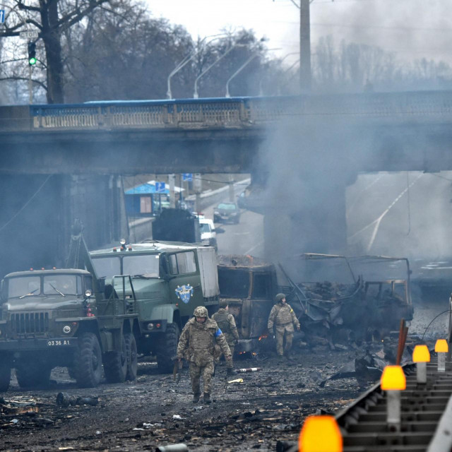 Ukrajinski vojnici na bojišnici
