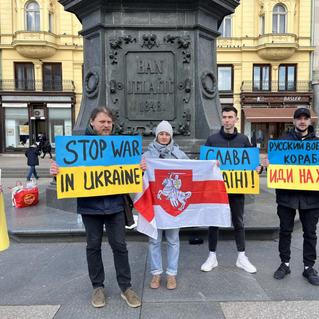 Prosvjed Ukrajinaca na Trgu bana J.Jelačića
